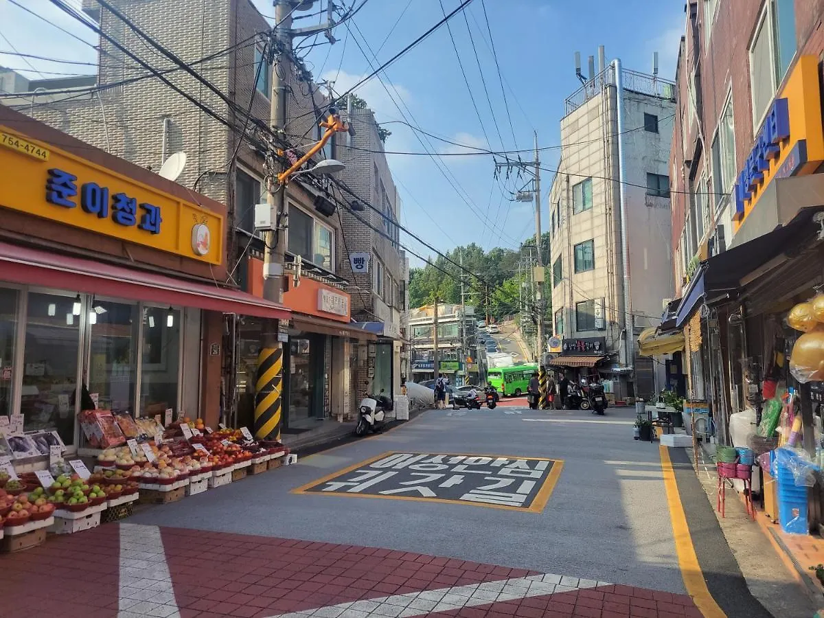 Newly Renovated 2 Bedroom Apartment #7 Seoul 0*,  South Korea