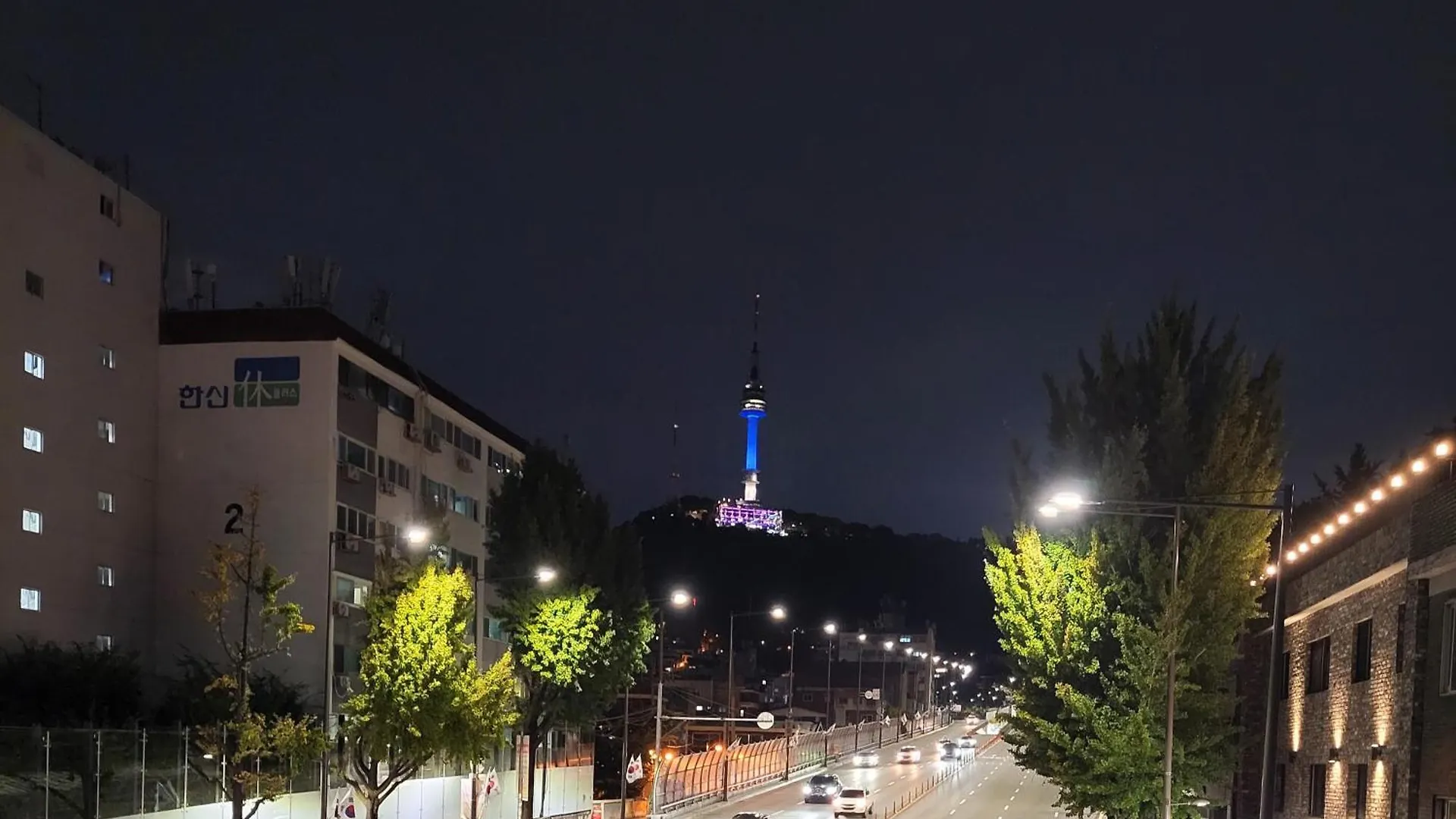 Newly Renovated 2 Bedroom Apartment #7 Seoul